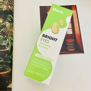Hero‎ Bright Eyes Illuminating Eye Cream